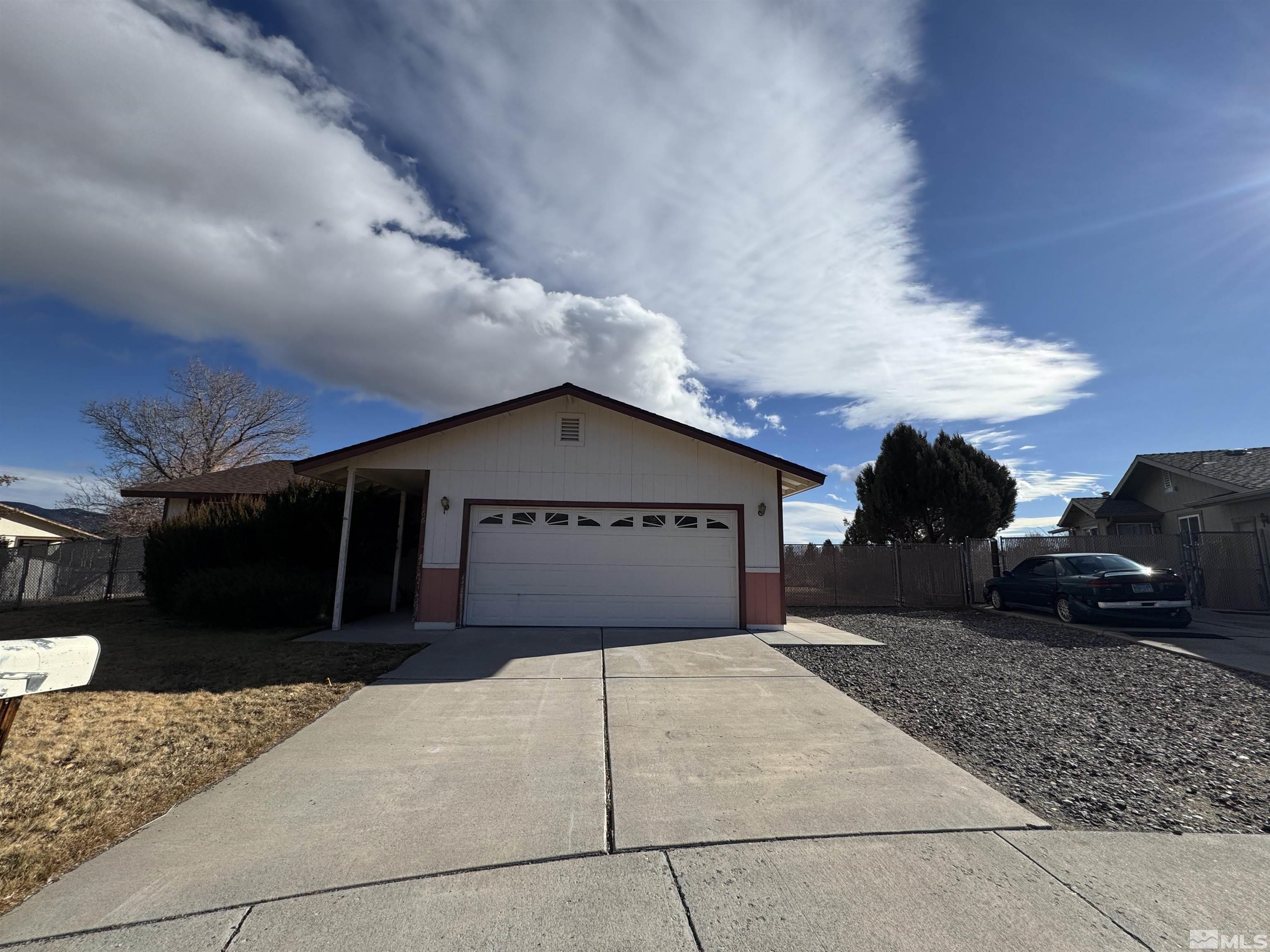 866 Auburn Court