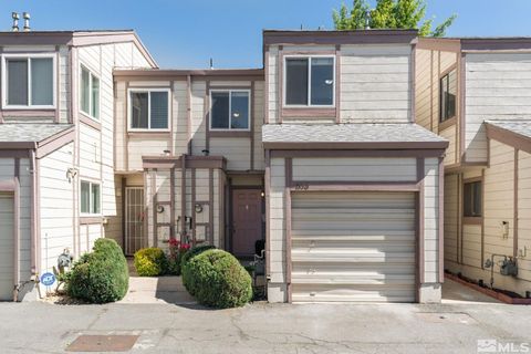 Townhouse in Sparks NV 1550 Steven Ct 1.jpg