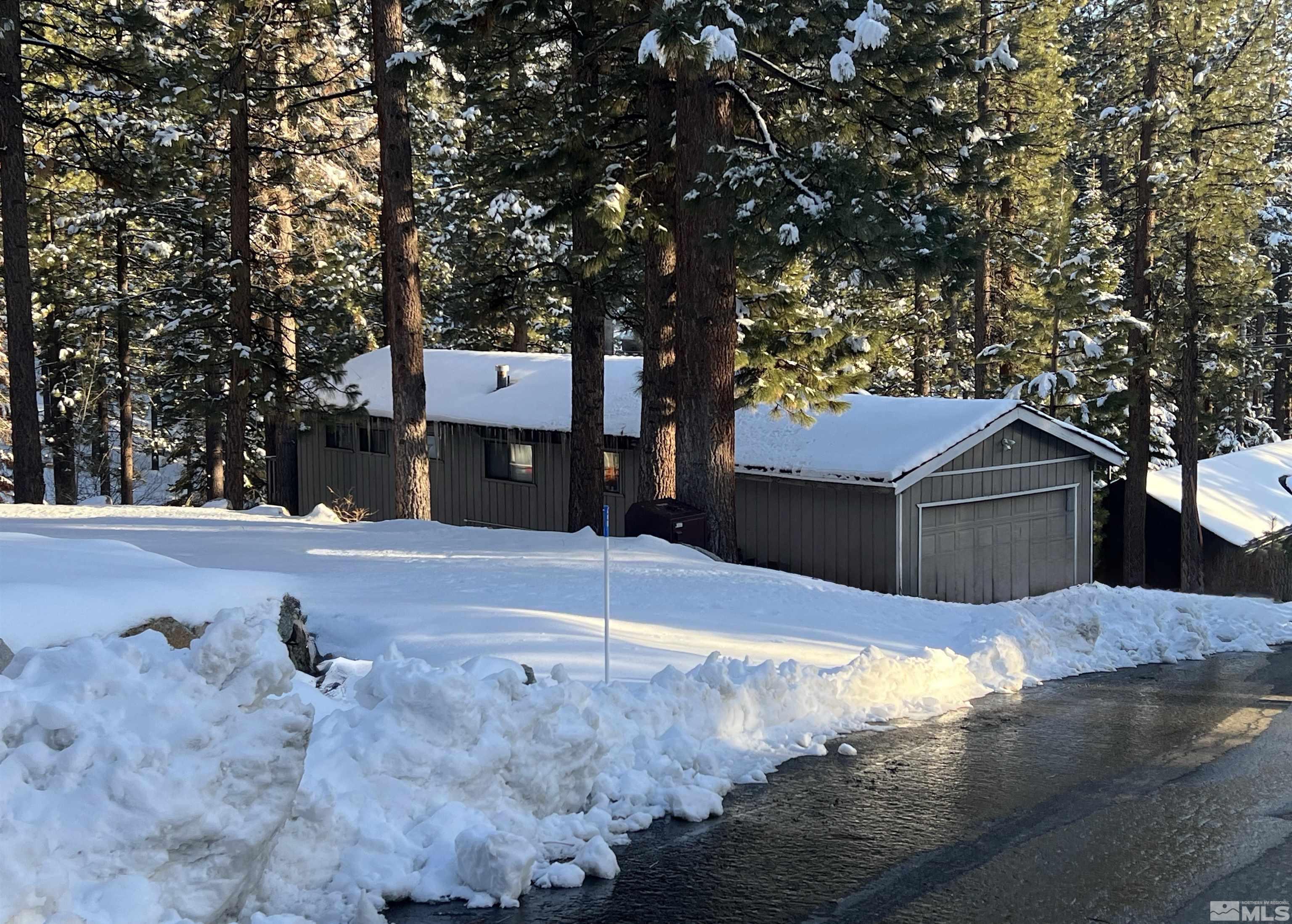 255 Sherwood Court