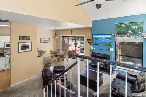 Townhouse in Reno NV 4334 Leeward Ln 3.jpg