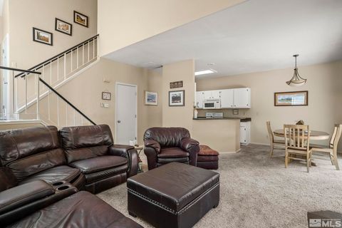 Townhouse in Reno NV 4334 Leeward Ln 6.jpg