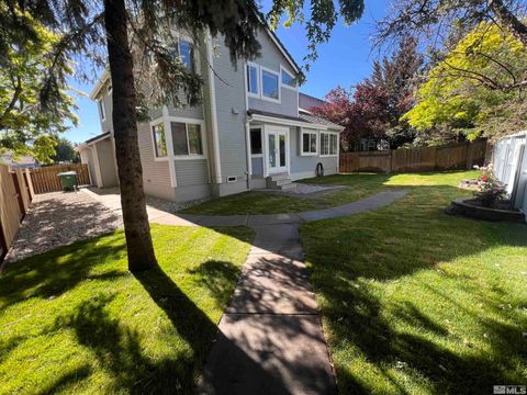 Single Family Residence in Reno NV 6055 Stonecreek Dr 25.jpg