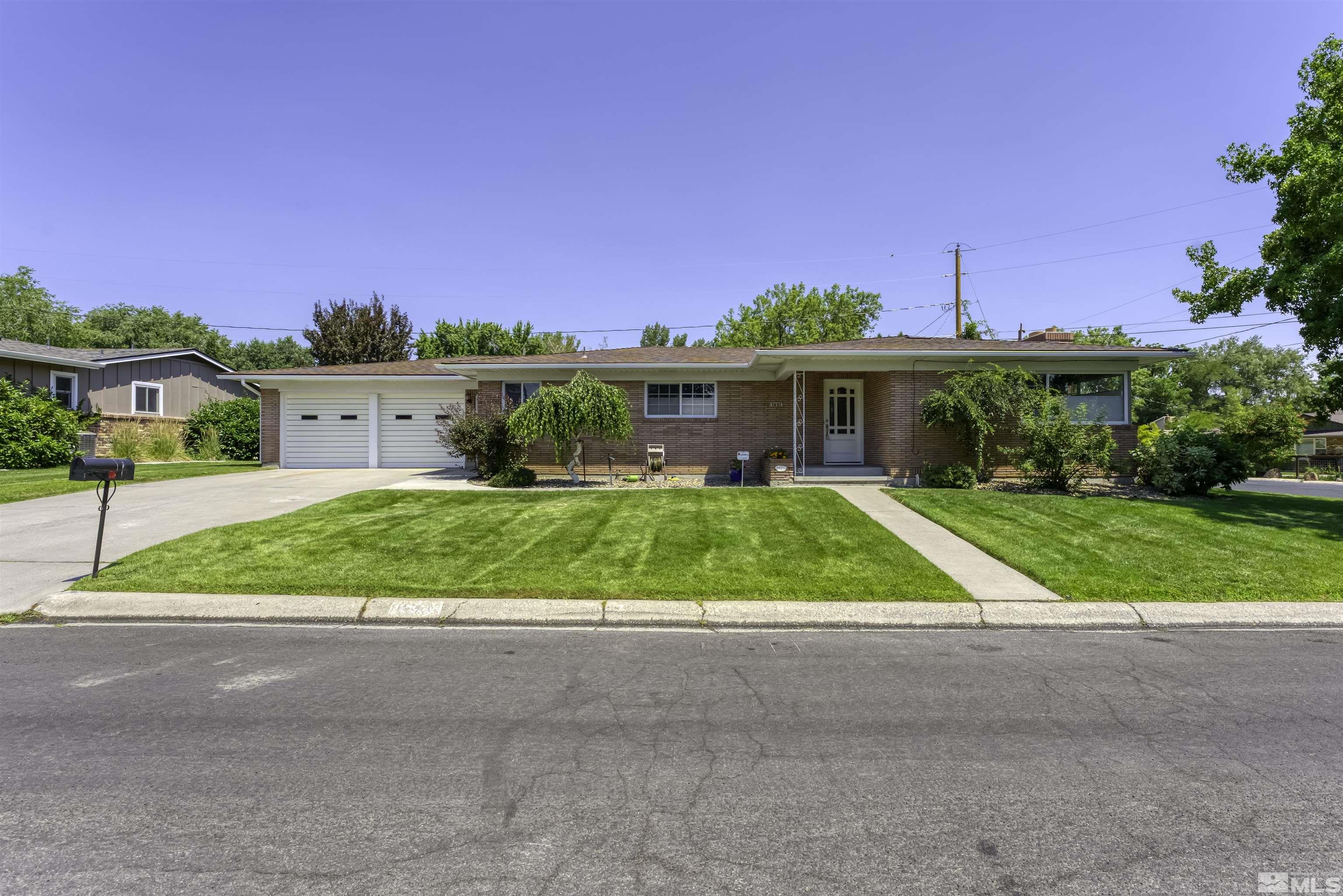 1401 Romero Way