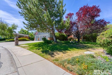 Single Family Residence in Reno NV 4485 Gibraltar Dr 1.jpg