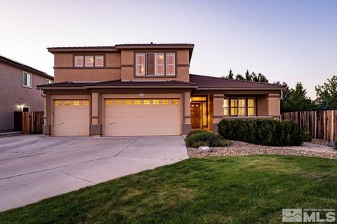 Single Family Residence in Sparks NV 2152 Talladega Ct 1.jpg