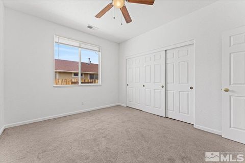 Single Family Residence in Reno NV 18483 Spicer Lake Ct 25.jpg