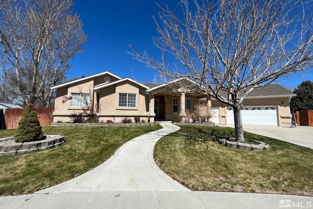 Photo of 45 Julie Court, Winnemucca, NV 89445 (MLS # 230003868)