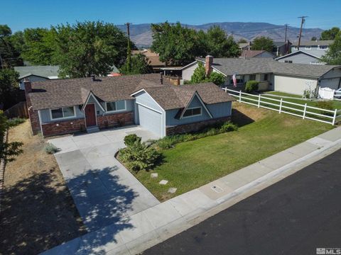 Single Family Residence in Reno NV 2220 6th St 34.jpg