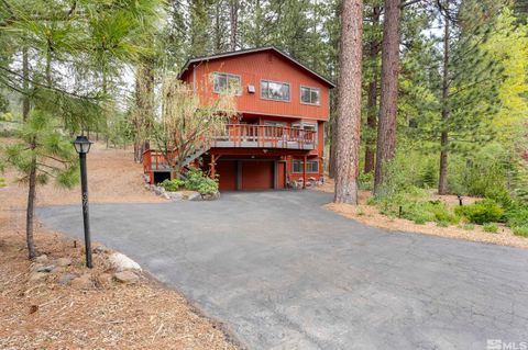 Single Family Residence in Incline Village NV 670 Martis Peak Drive 25.jpg