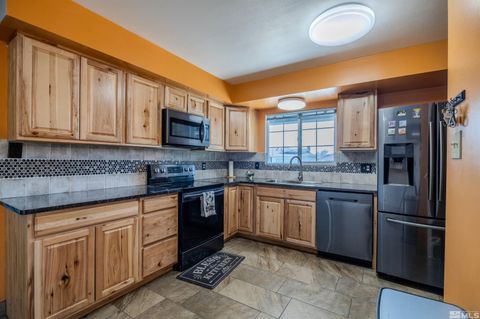 250 Galleron Way, Sparks, NV 89431 - #: 250003928