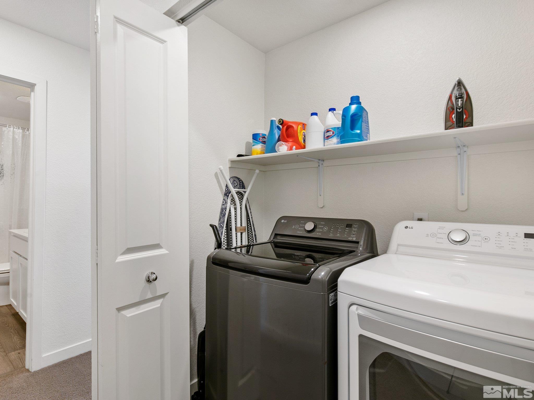 Reno, Nevada 89506, United States, 4 Bedrooms Bedrooms, ,3 BathroomsBathrooms,Residential,Active,93447