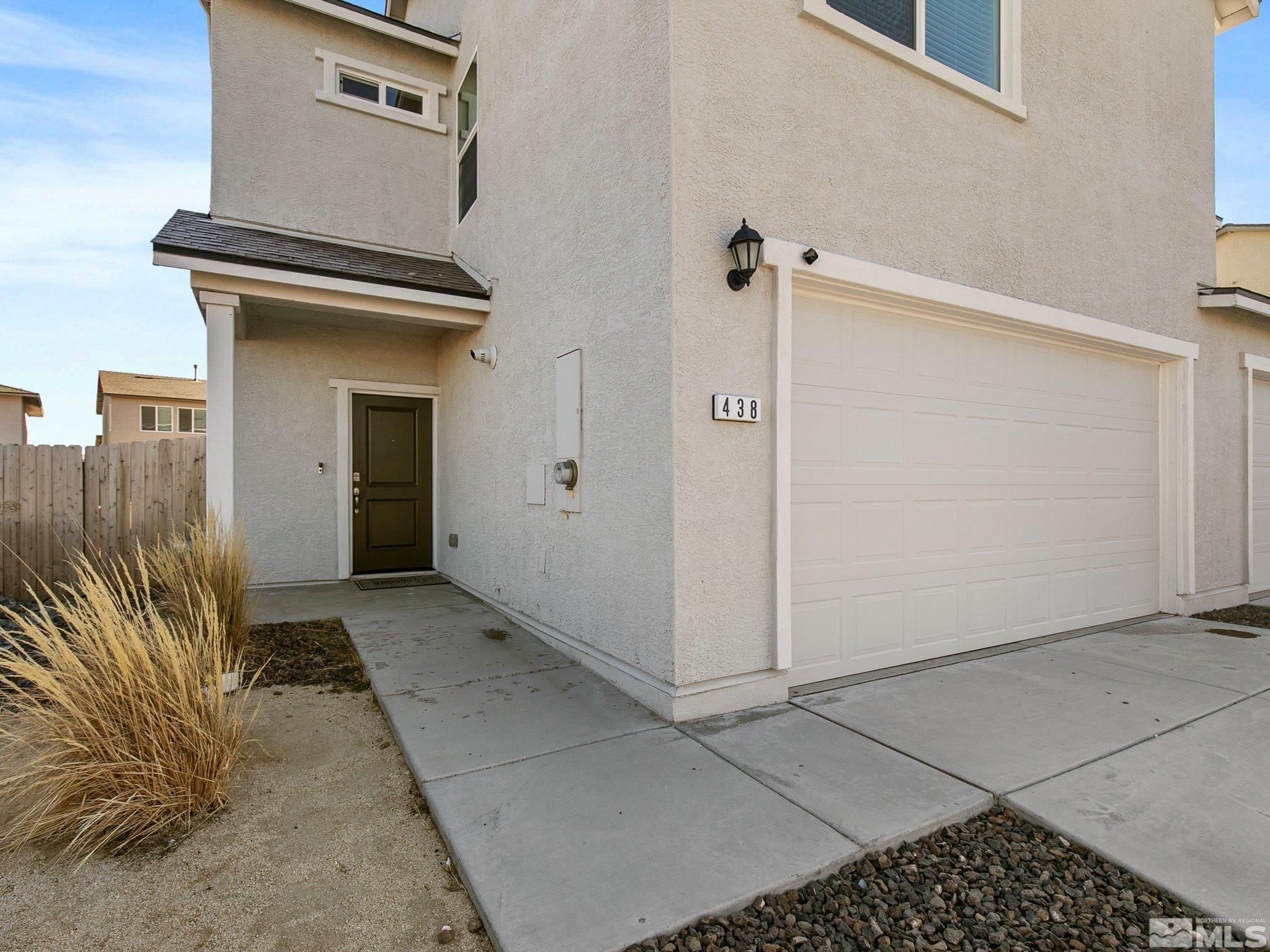 Reno, Nevada 89506, United States, 4 Bedrooms Bedrooms, ,3 BathroomsBathrooms,Residential,Active,93447