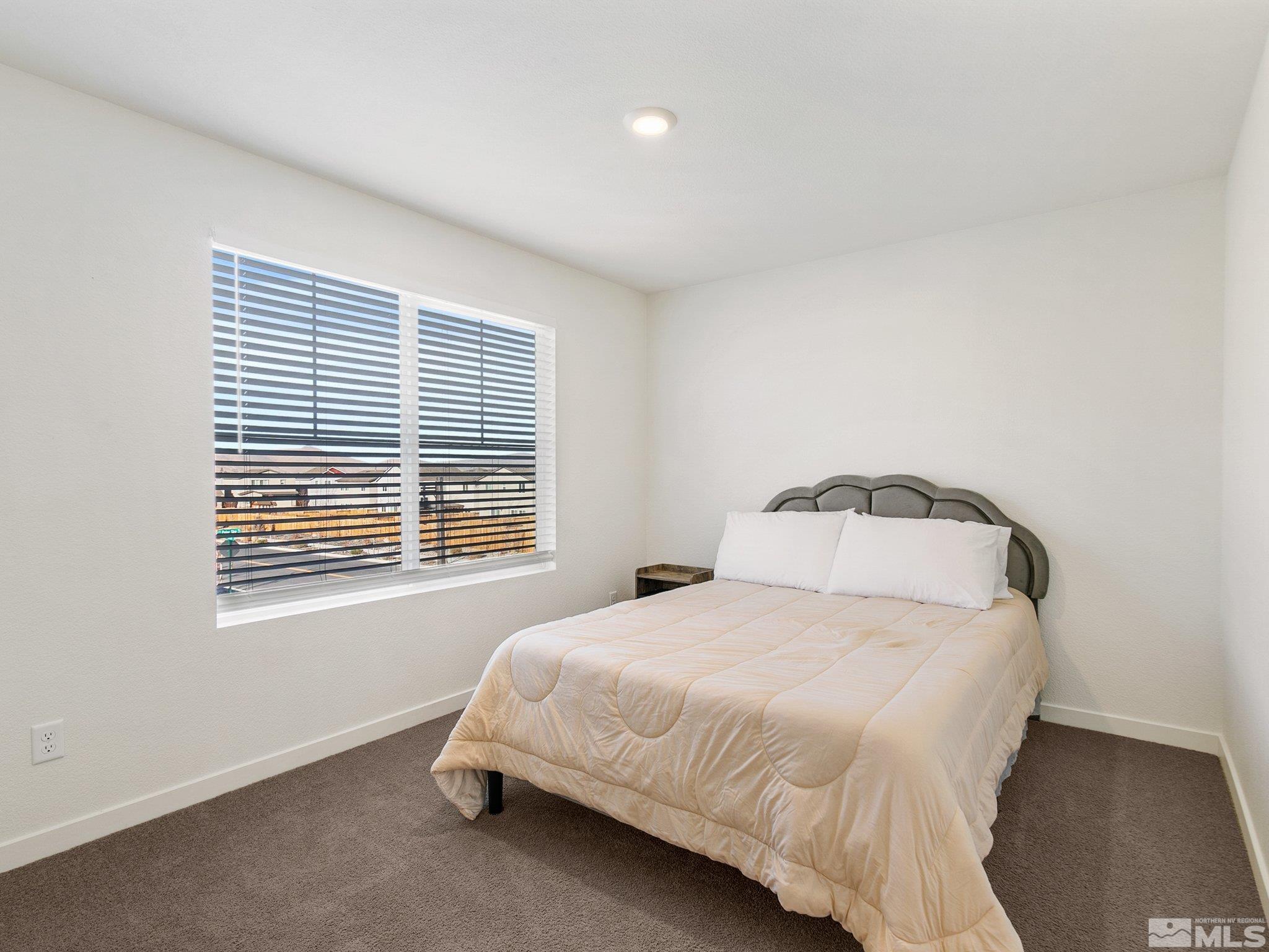 Reno, Nevada 89506, United States, 4 Bedrooms Bedrooms, ,3 BathroomsBathrooms,Residential,Active,93447