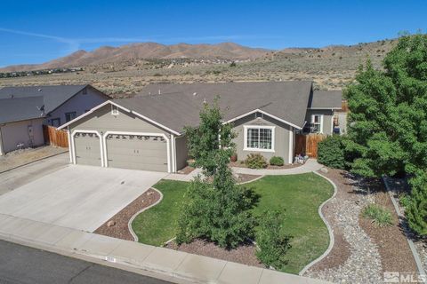 Single Family Residence in Sparks NV 2235 Lenticular Drive 33.jpg