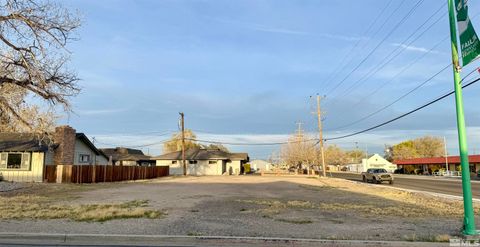 MLS: 250004381