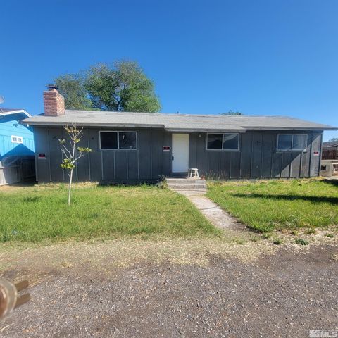 70 Cedar St, Fernley, NV 89408 - #: 250004808