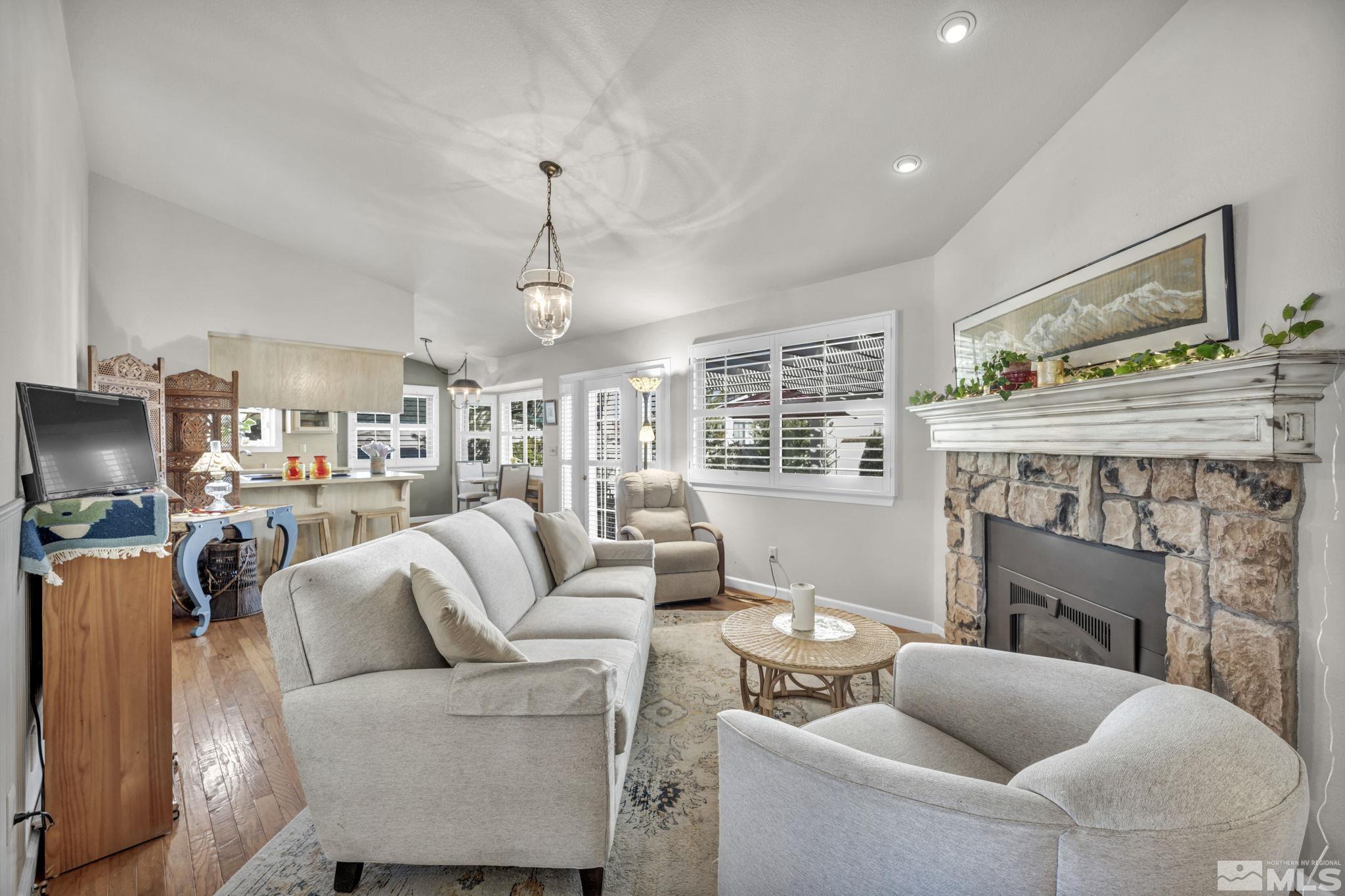 Minden, Nevada 89423, United States, 3 Bedrooms Bedrooms, ,2 BathroomsBathrooms,Residential,Pending,12356