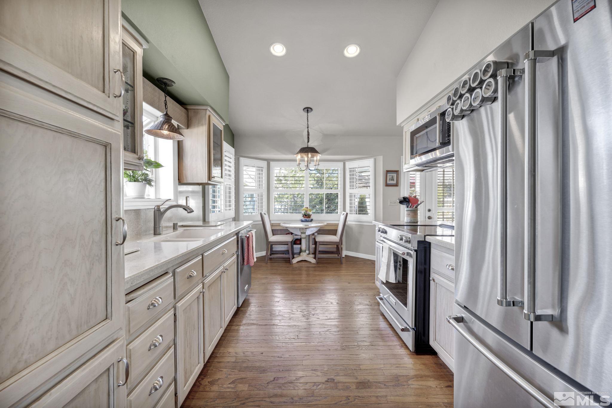 Minden, Nevada 89423, United States, 3 Bedrooms Bedrooms, ,2 BathroomsBathrooms,Residential,Pending,12356