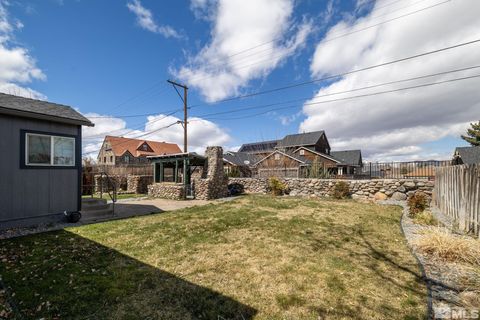 Single Family Residence in Reno NV 355 Ardmore Dr 13.jpg