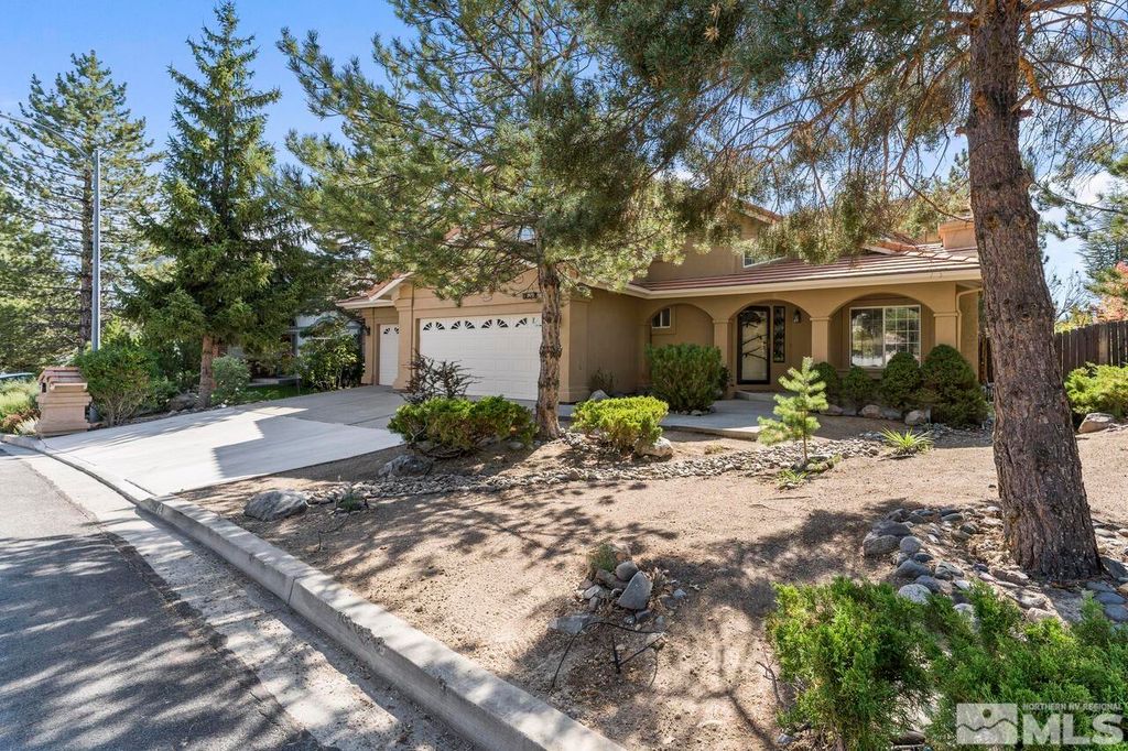 Photo of 3672 Hemlock Court, Reno, NV 89509 (MLS # 230012474)