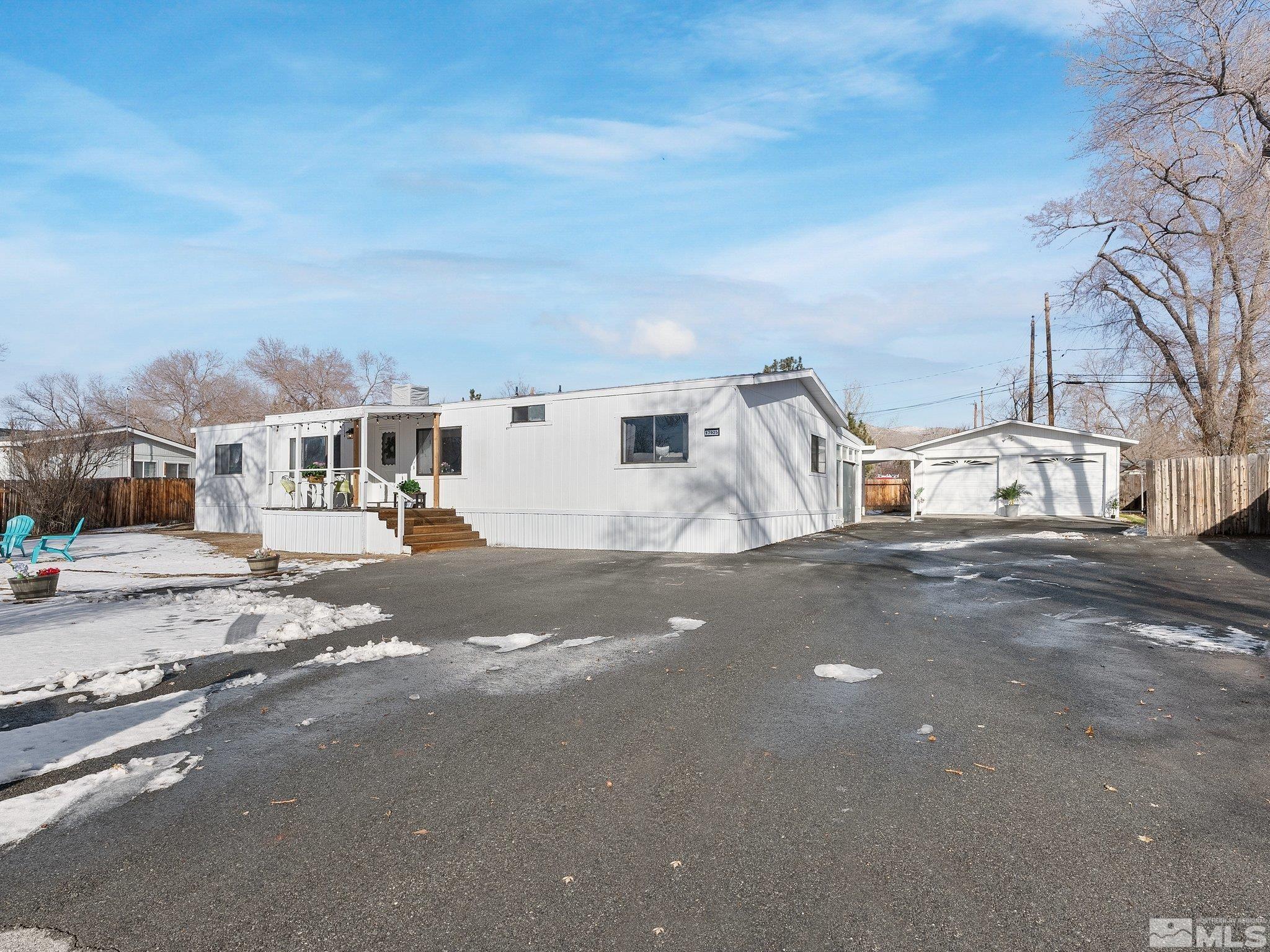 Reno, Nevada 89508, United States, 3 Bedrooms Bedrooms, ,2 BathroomsBathrooms,Residential,Active,25449