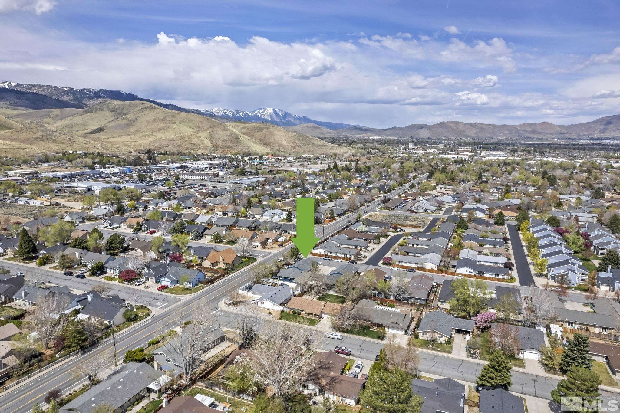 Carson City, Nevada 89701, United States, 2 Bedrooms Bedrooms, ,2 BathroomsBathrooms,Residential,Pending,112090