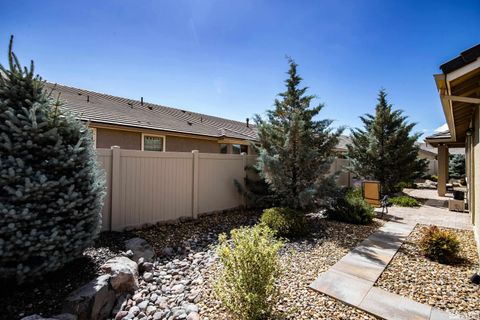 Single Family Residence in Reno NV 324 Desert Lily Ct 27.jpg