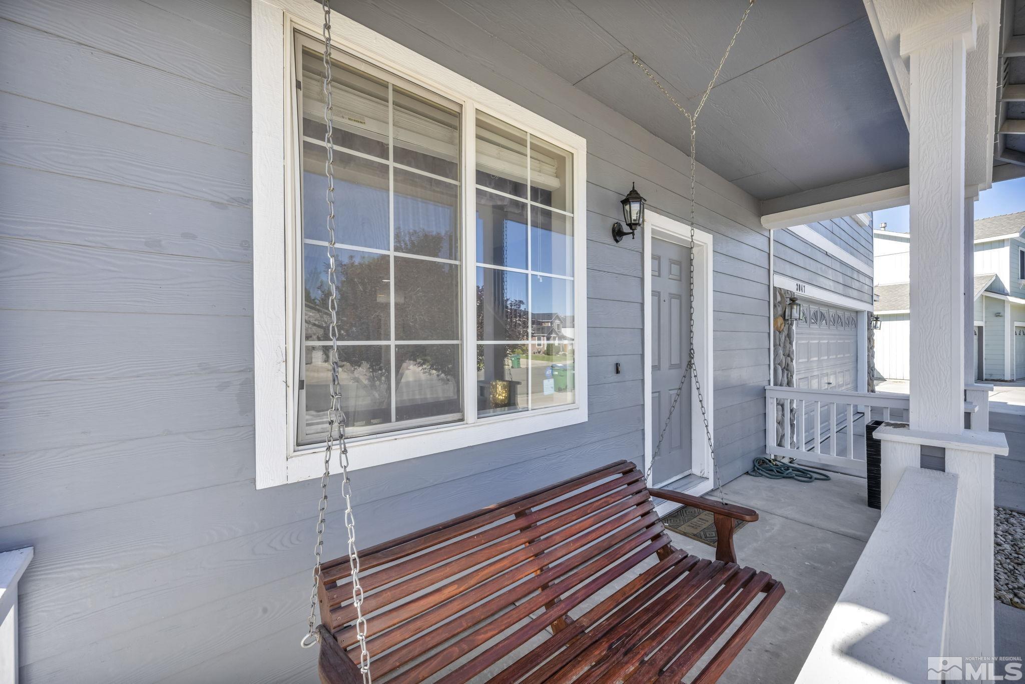 Sparks, Nevada 89436, United States, 4 Bedrooms Bedrooms, ,3 BathroomsBathrooms,Residential,Pending,47622