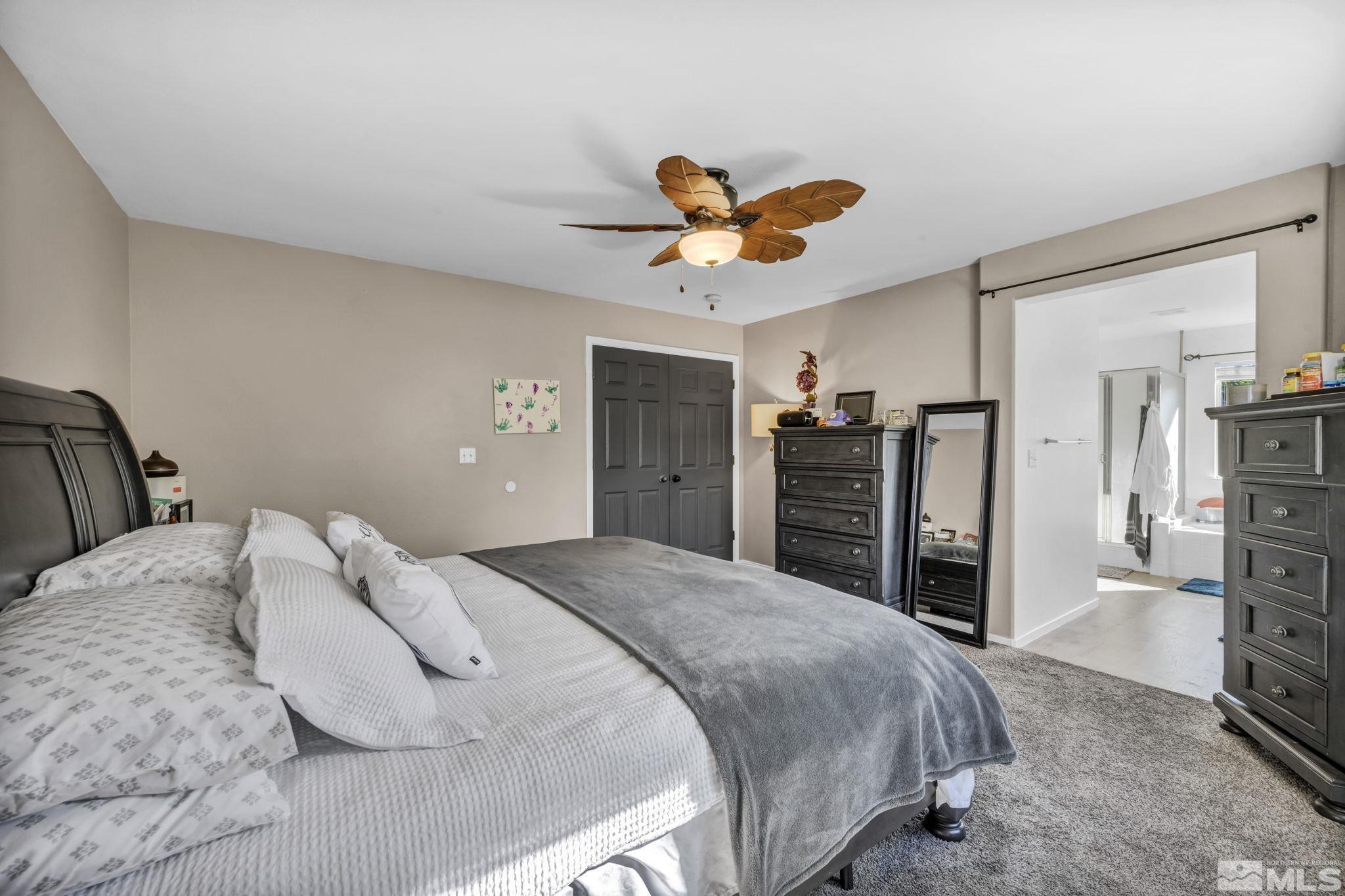 Sparks, Nevada 89436, United States, 4 Bedrooms Bedrooms, ,3 BathroomsBathrooms,Residential,Pending,47622