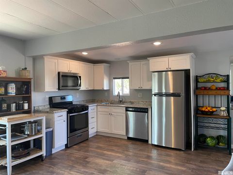 MLS: 250005984