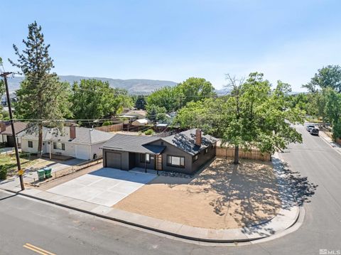 Single Family Residence in Reno NV 1405 Princess Ave 1.jpg