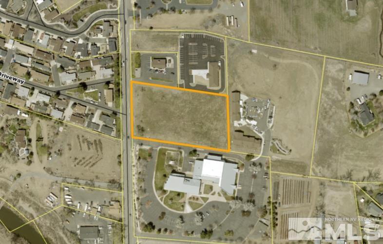 1349 Centerville Lane