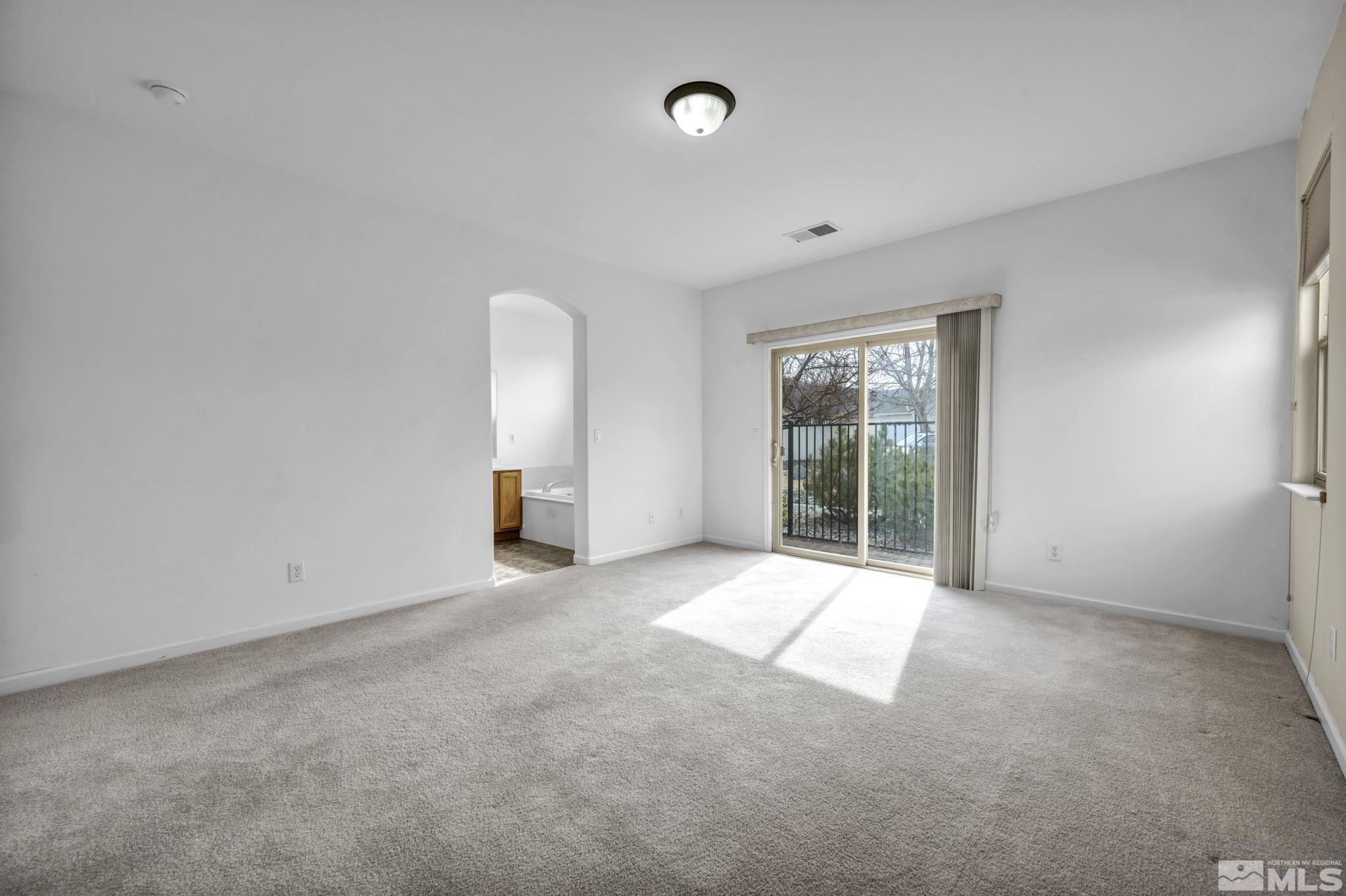 Carson City, Nevada 89701, United States, 3 Bedrooms Bedrooms, ,2 BathroomsBathrooms,Residential,Active,88219