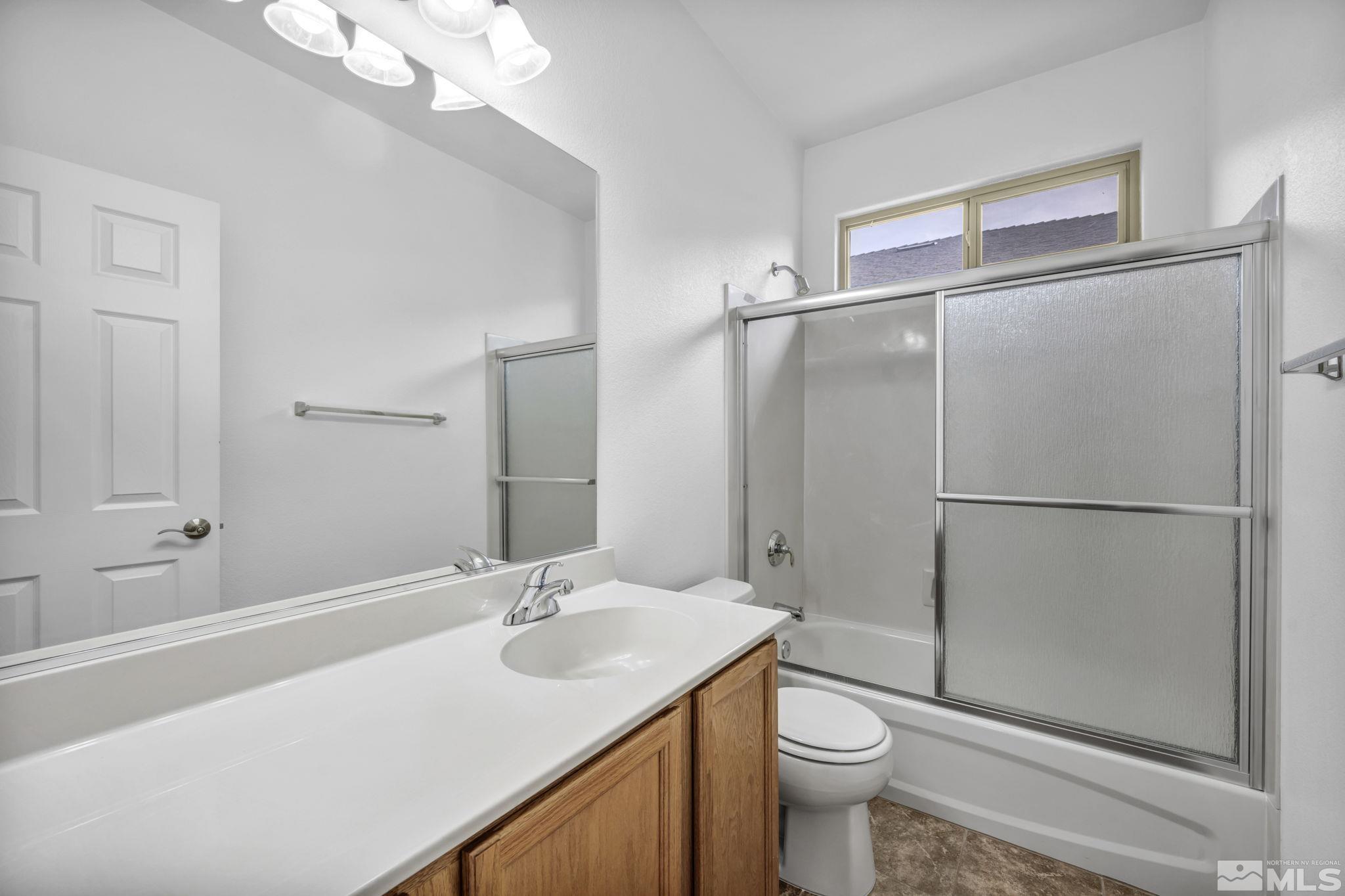 Carson City, Nevada 89701, United States, 3 Bedrooms Bedrooms, ,2 BathroomsBathrooms,Residential,Active,88219