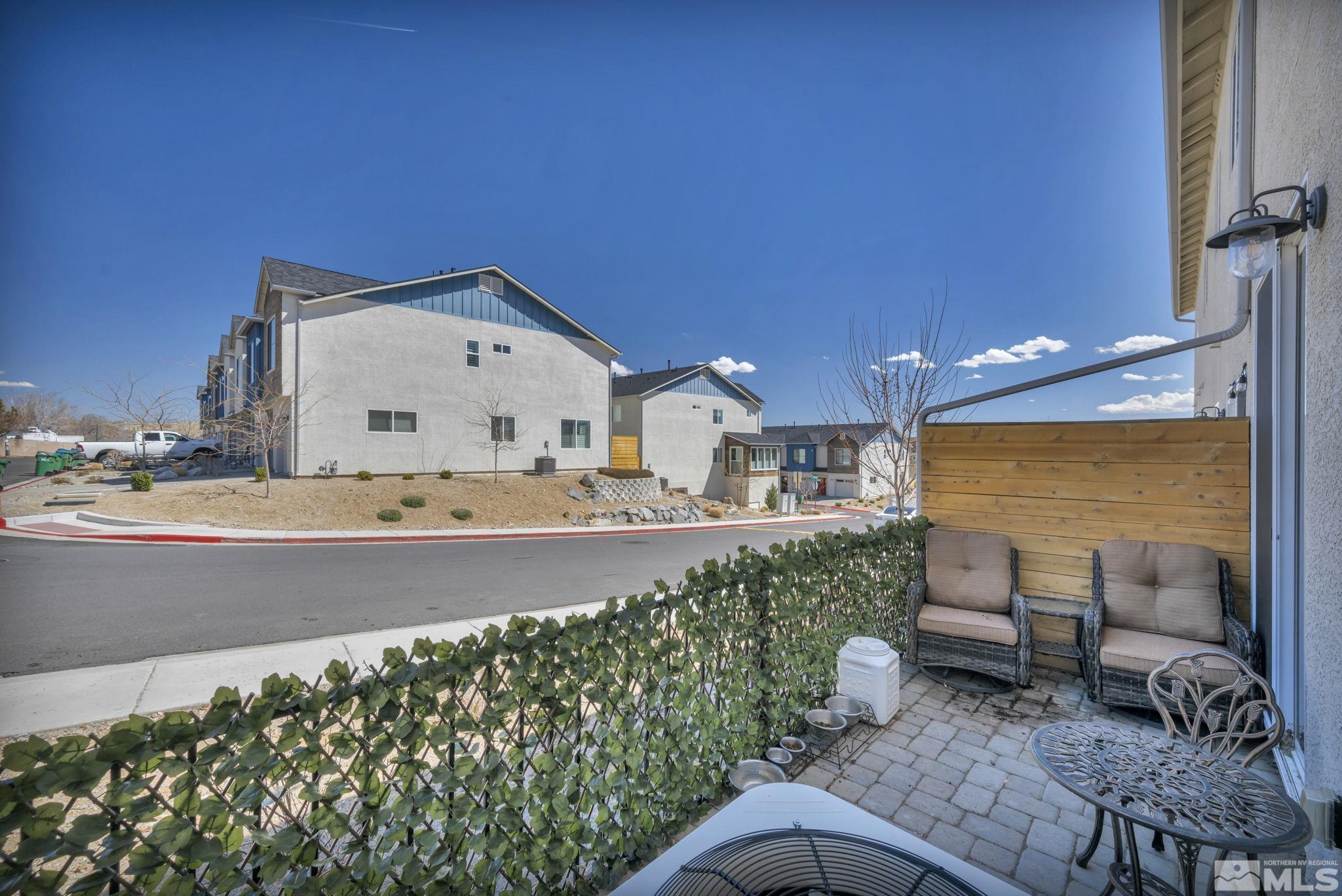 Reno, Nevada 89503, United States, 3 Bedrooms Bedrooms, ,3 BathroomsBathrooms,Residential,Active,97287