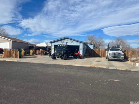 Featured picture for the property 240015633