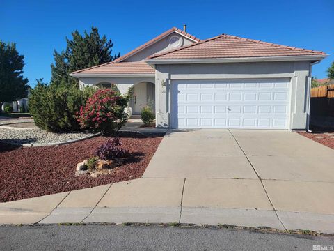 Single Family Residence in Sparks NV .jpg