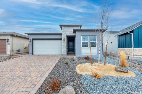 Single Family Residence in Sparks NV 2275 Jagged Peak Lane.jpg