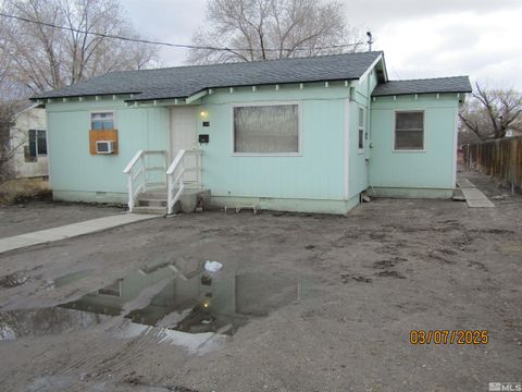 MLS: 250003038