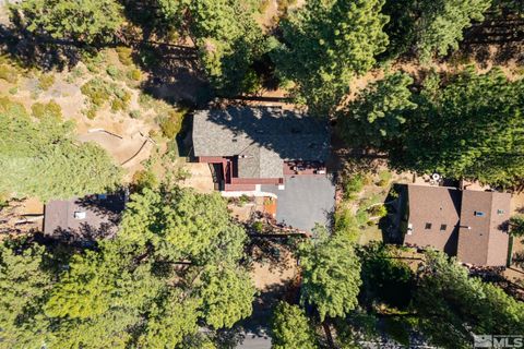 Single Family Residence in Incline Village NV 376 Country Club Dr 39.jpg