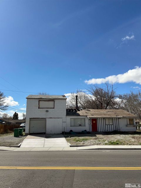 Single Family Residence in Sparks NV 2395 4th St.jpg