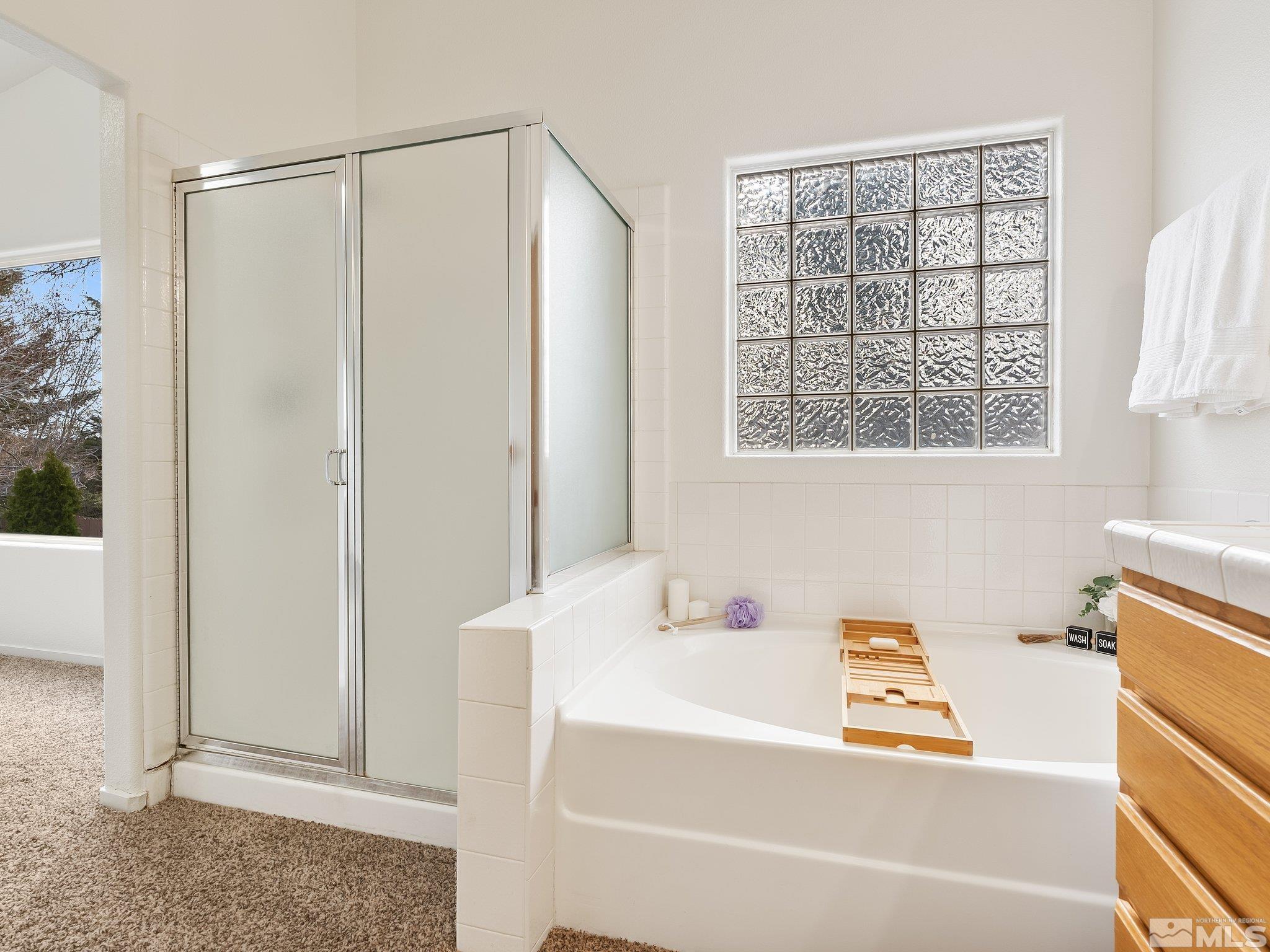 Reno, Nevada 89523, United States, 5 Bedrooms Bedrooms, ,3 BathroomsBathrooms,Residential,Active,87070