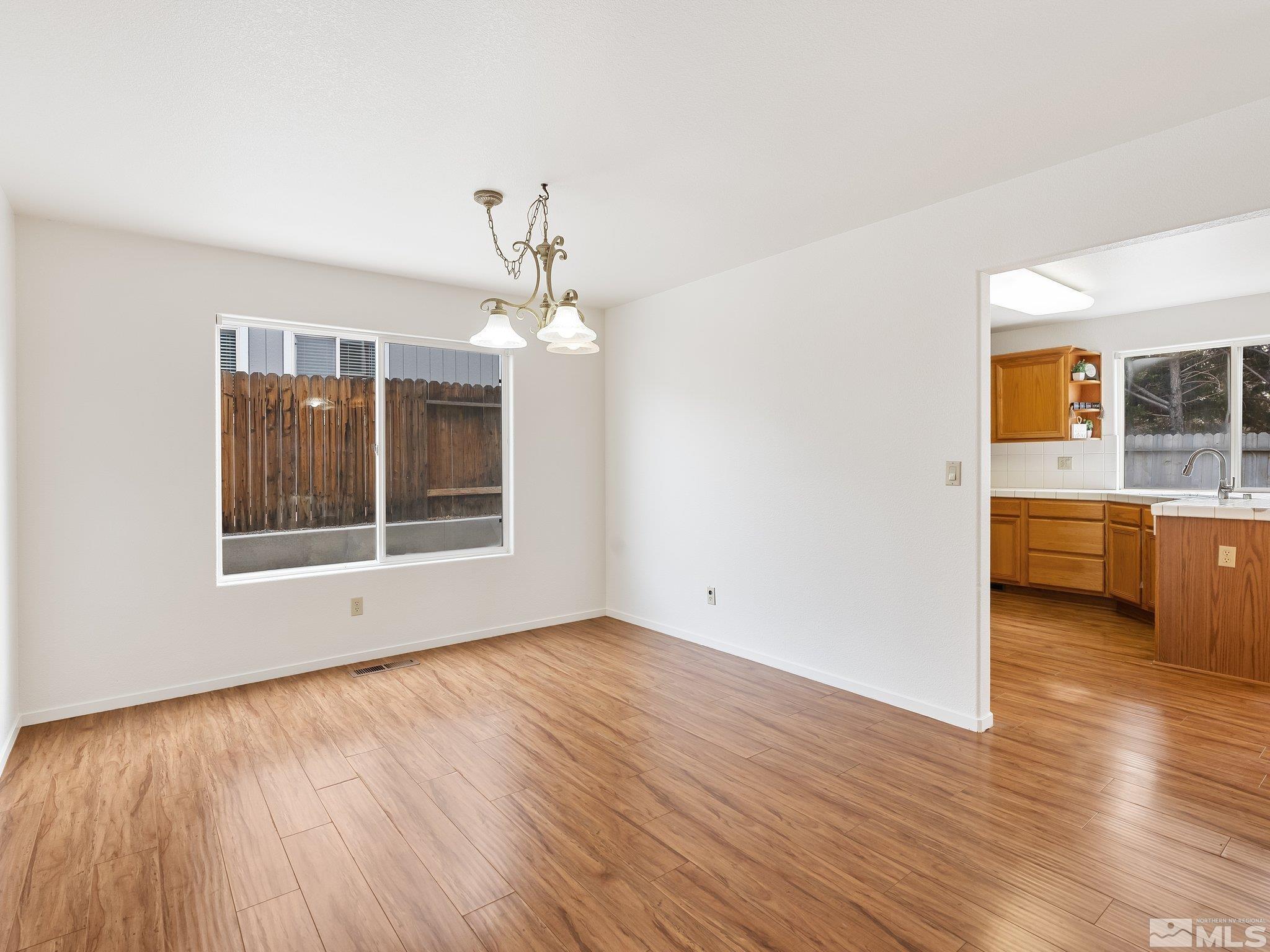 Reno, Nevada 89523, United States, 5 Bedrooms Bedrooms, ,3 BathroomsBathrooms,Residential,Active,87070