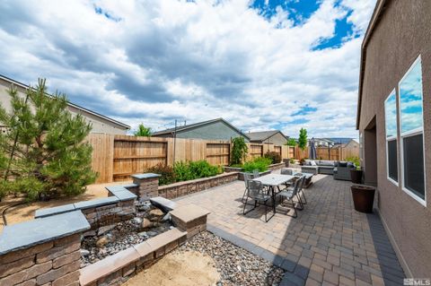 Single Family Residence in Sparks NV 2152 Roaring Fork Court.jpg