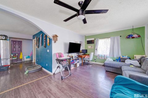 1461 G St, Sparks, NV 89431 - #: 250003150