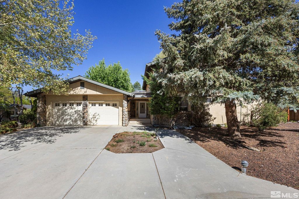Photo of 1160 Yates Lane, Reno, NV 89509 (MLS # 250006403)
