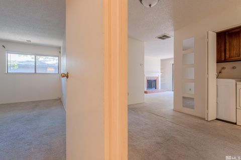 Condominium in Reno NV 2205 Kietzke Ln Apt B Ln 26.jpg