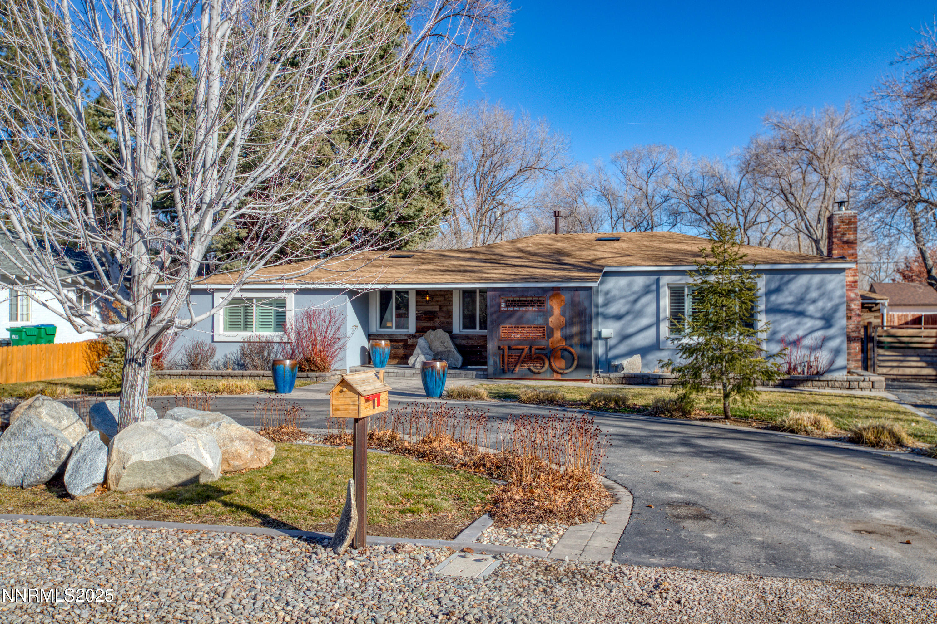 Front 1750 Alexander Hamilton Dr.