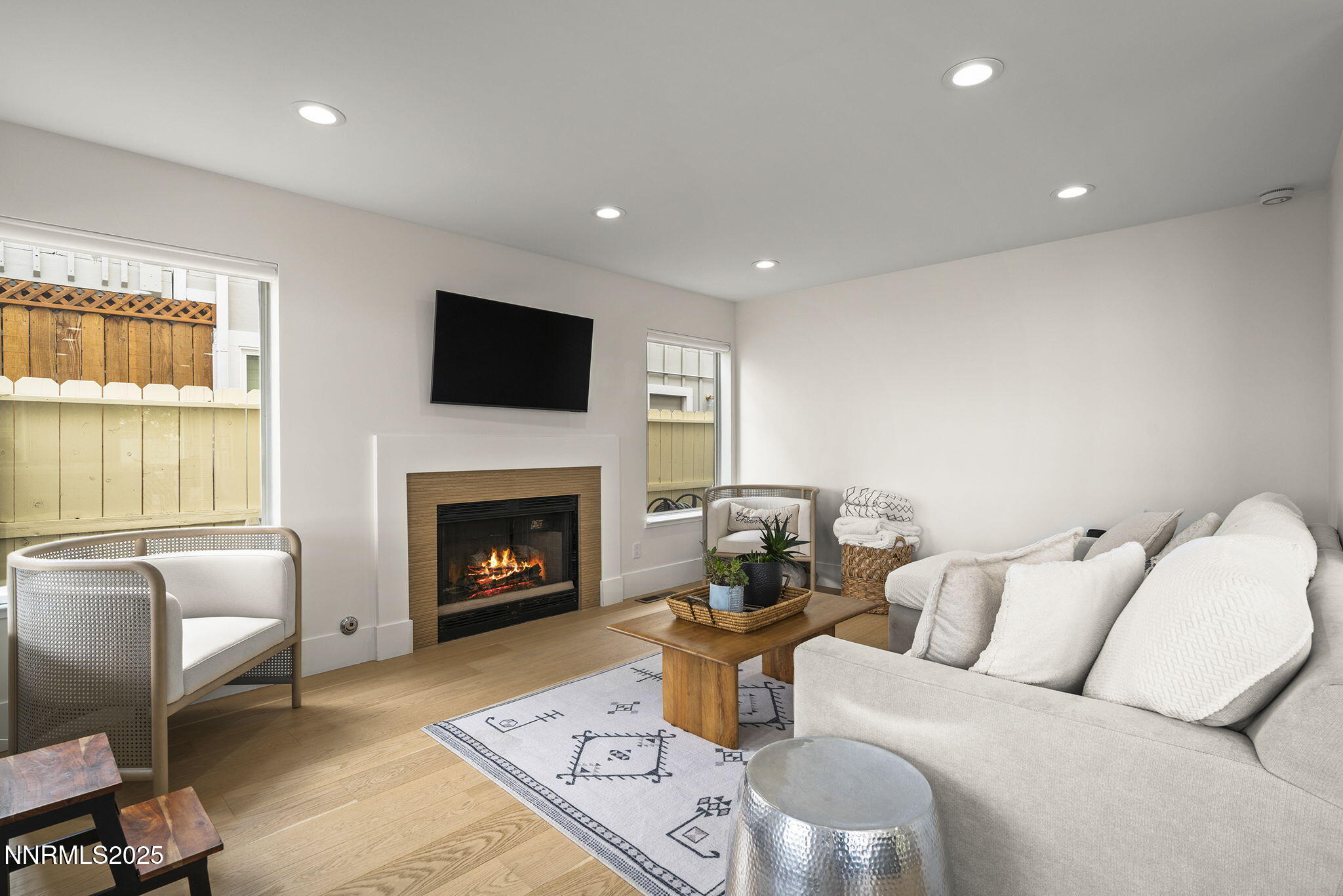 27-web-or-mls-_DSC1412