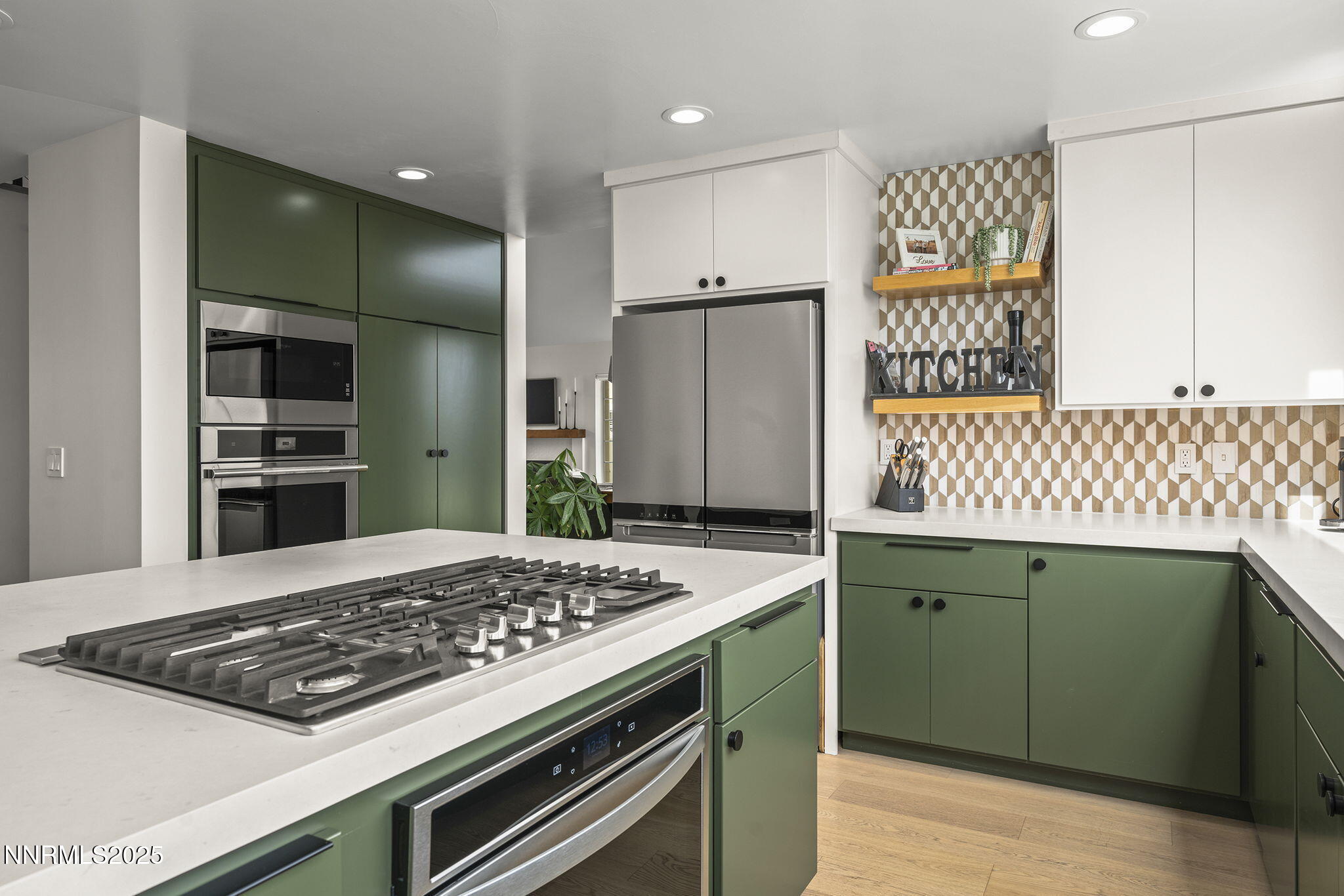 23-web-or-mls-_DSC1400